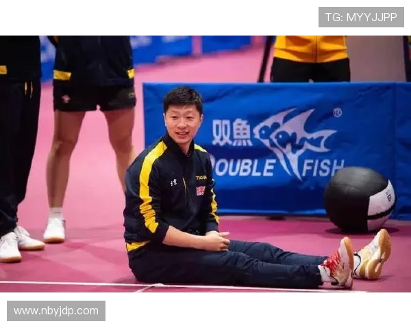 王楚钦训练完顺手买了块表，价格够我交十年房租